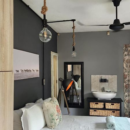 Mahogany Guesthouse Mbombela Buitenkant foto